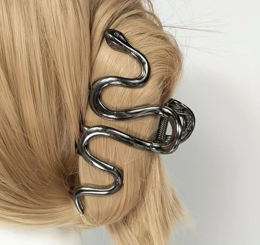 Snake Hair Claw Large