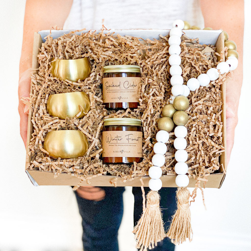 Happy Holidays Gift Box Set | Soy Candles + Beaded Garland + Gold Tea Light Holders