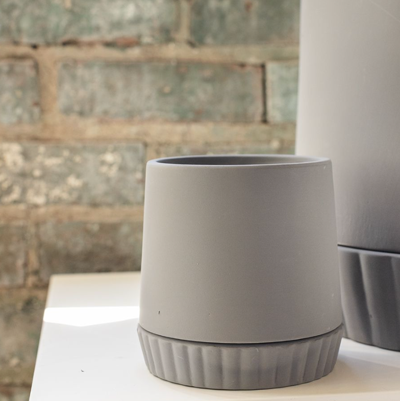 Kadin Plant Pot