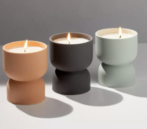 Form Hourglass Ceramic Candle | Tobacco Flower