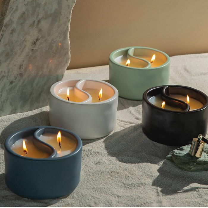 Yin Yang Candle | Black Salt + Teakwood