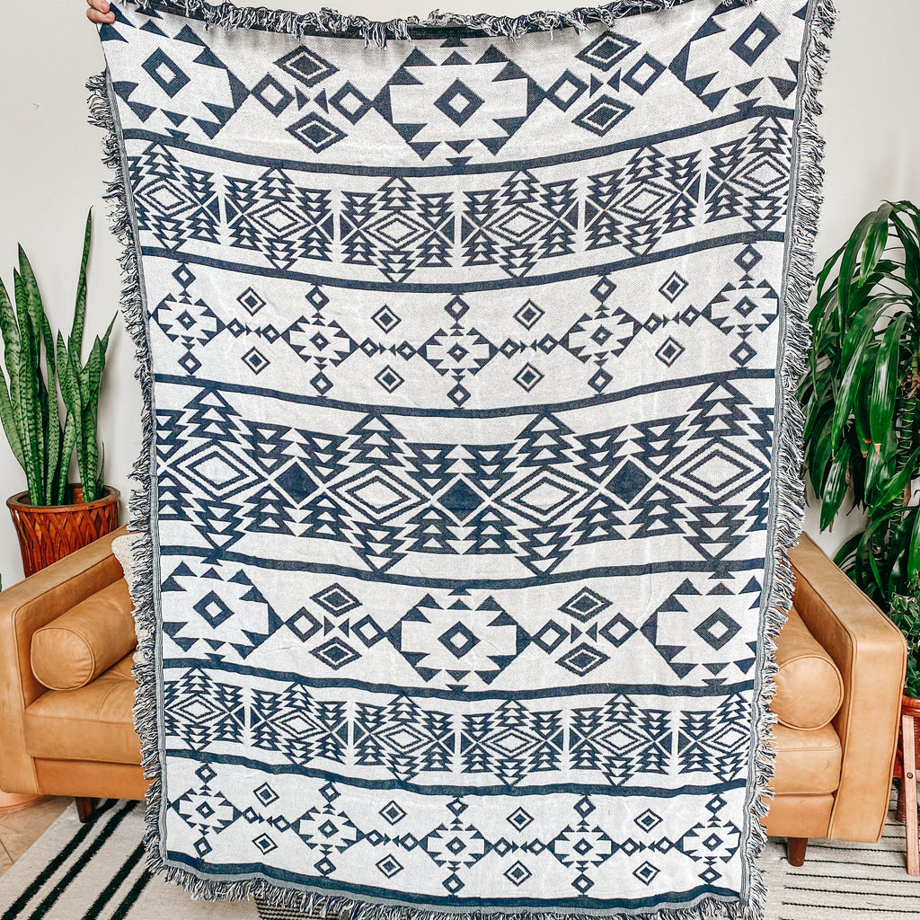 Storm | Geo Knit Blanket