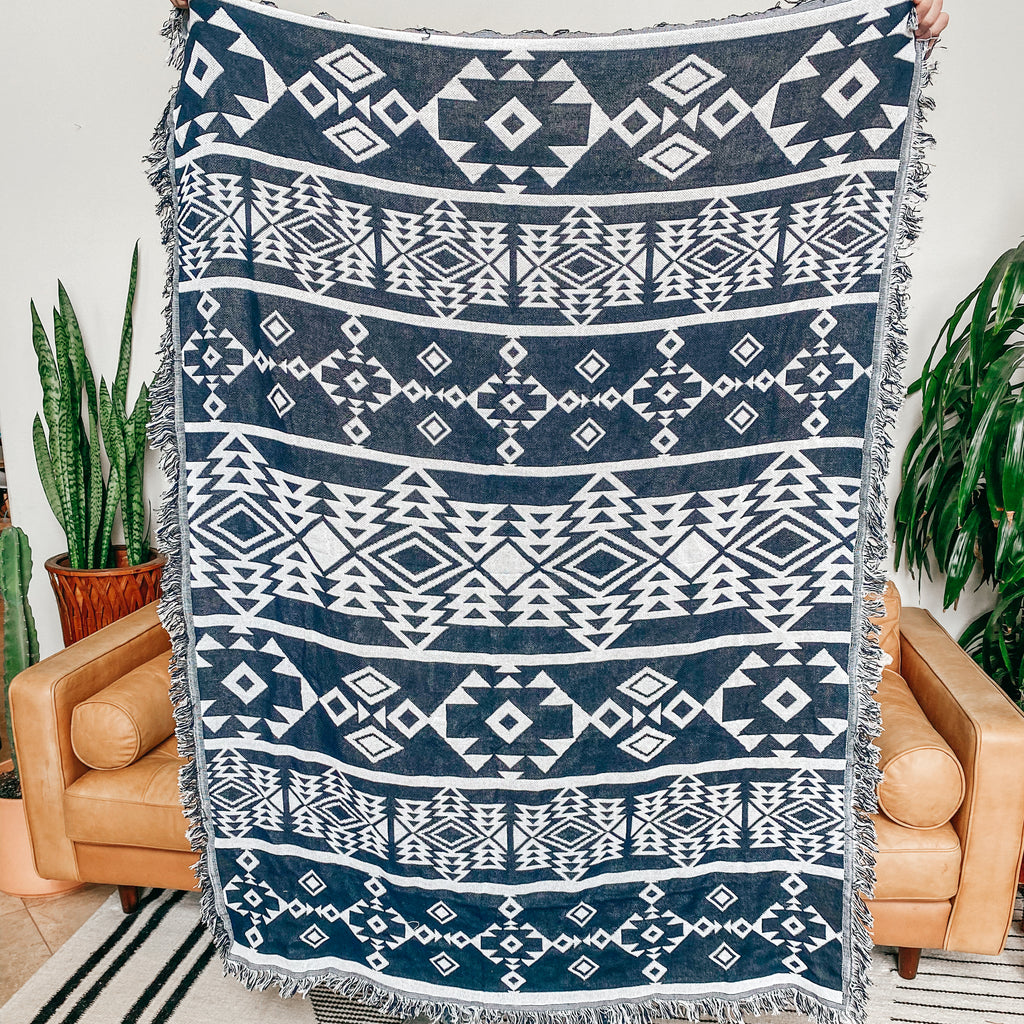 Storm | Geo Knit Blanket
